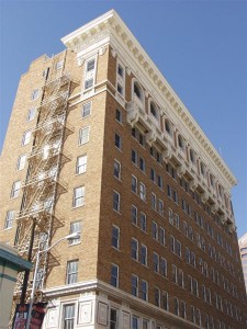 luhrstower.jpg 225x300 Trolley Tour of Historic Building Renovations