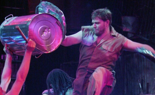 STOMP STOMP